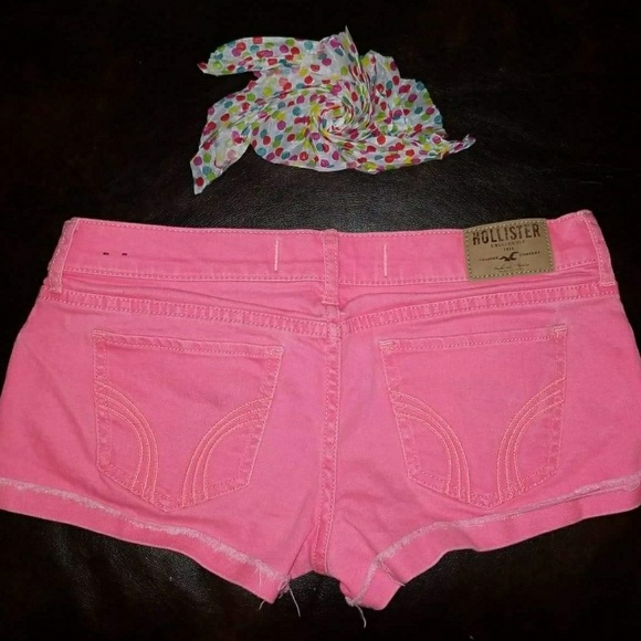 Hollister Shorts | Size 5 - Picture 2 of 4